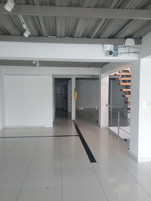 Edificio en Arriendo en Muequeta, Bogotá - Miniatura 8