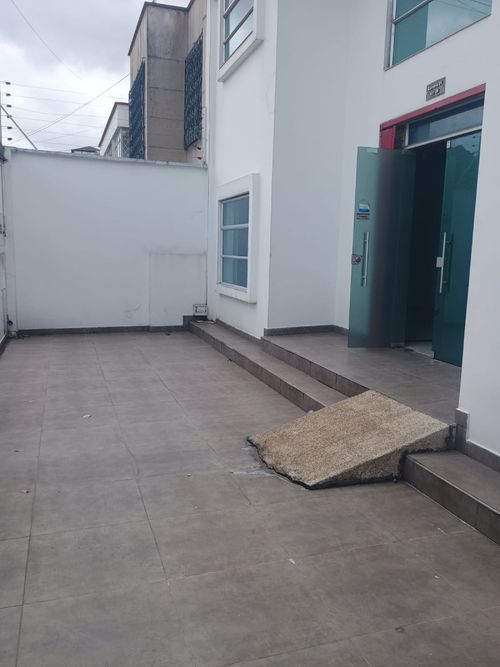 Edificio en Arriendo en Muequeta, Bogotá - Miniatura 9