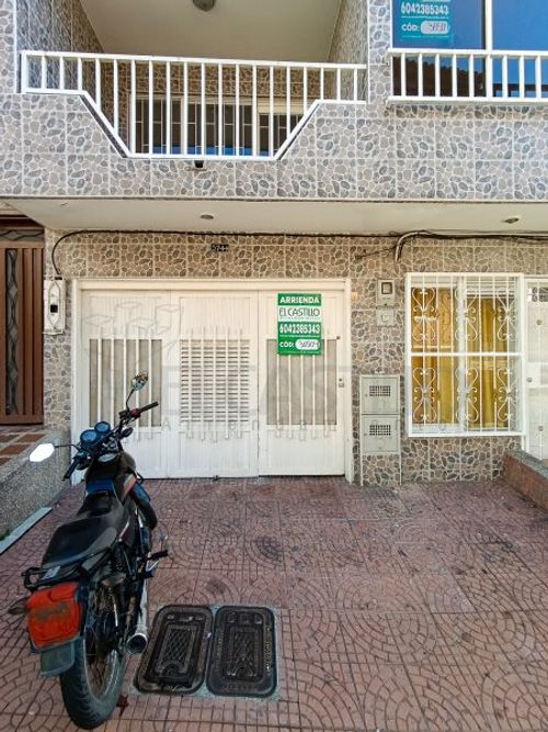 Casa en Arriendo en Cabañas, Bello - Imagen 1
