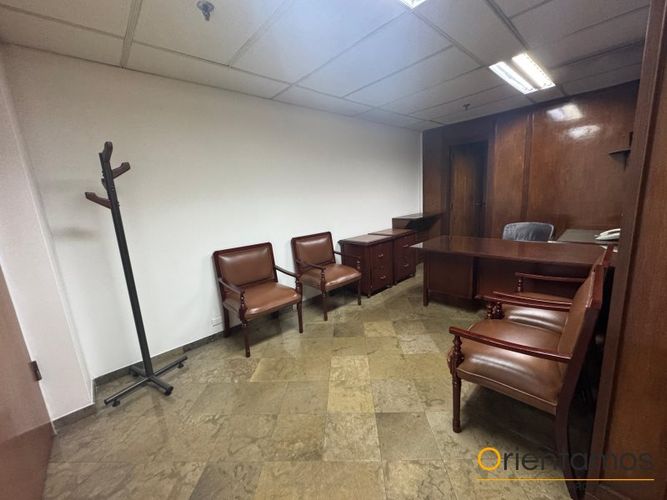 Oficina en Venta en El Poblado, Medellín - Imagen 1