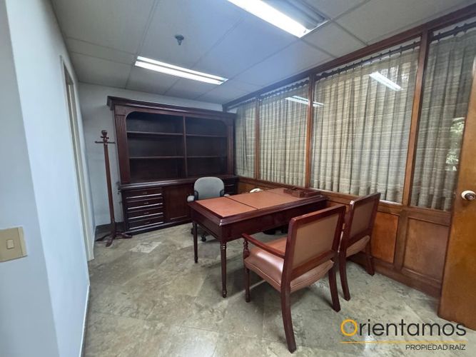Oficina en Venta en El Poblado, Medellín - Miniatura 3