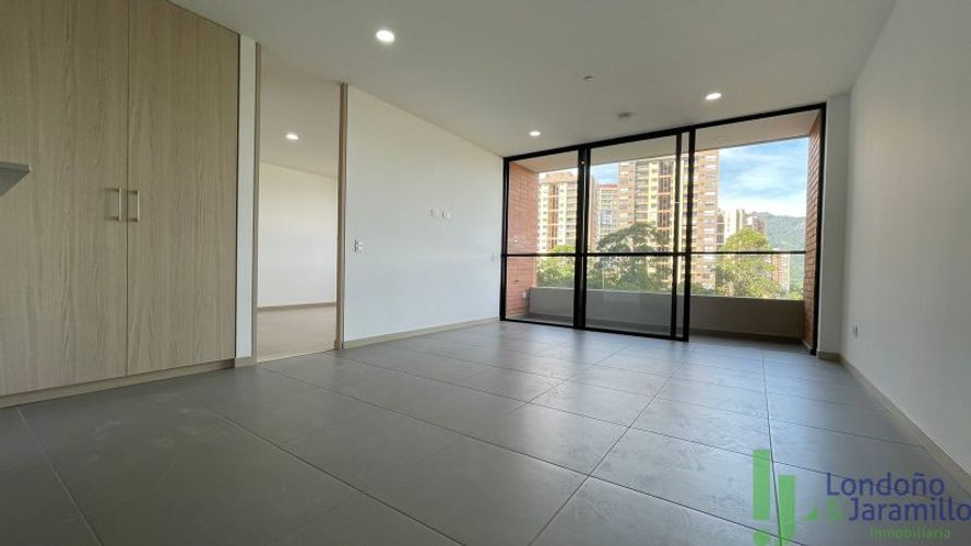 Apartamento en  Arriendo en Loma del Escobero, Envigado - Imagen 1