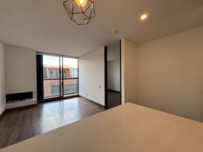 Apartamento en Arriendo en Santa Barbara, Bogotá - Miniatura 3