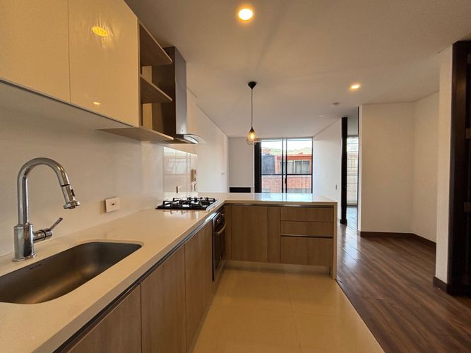 Apartamento en Arriendo en Santa Barbara, Bogotá - Miniatura 17