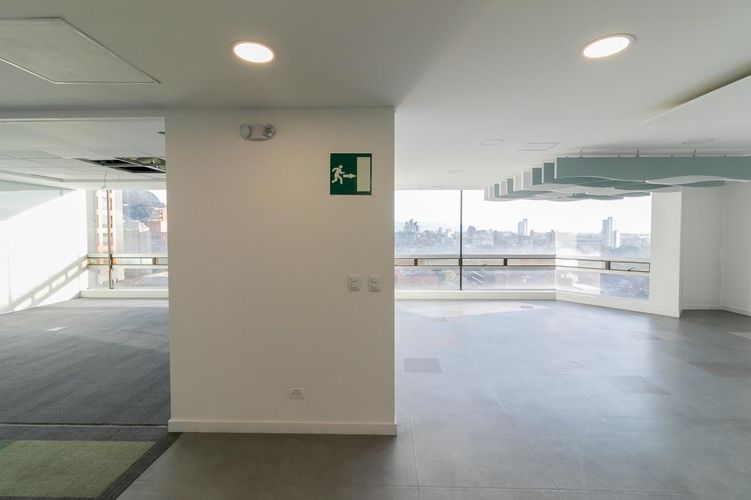 Edificio en arriendo en Porciuncula, Bogotá - Miniatura 13
