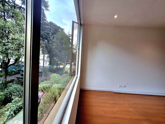 Oficina en Arriendo en Chico norte, Bogotá - Miniatura 4