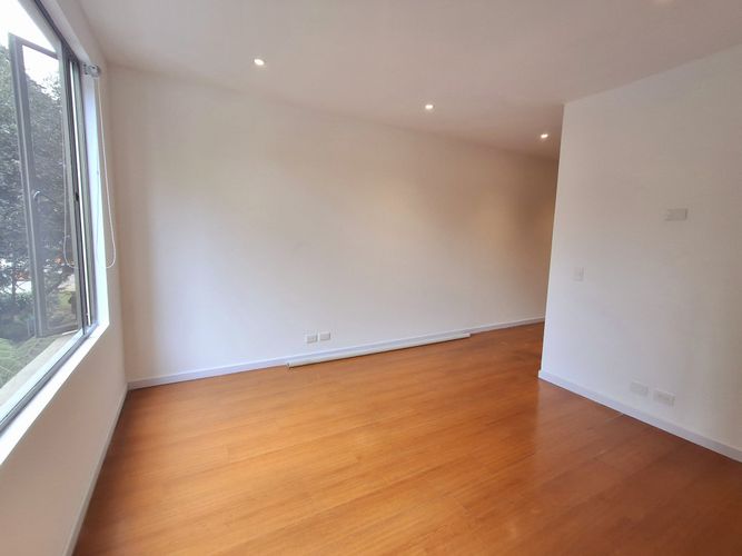 Oficina en Arriendo en Chico norte, Bogotá - Miniatura 11