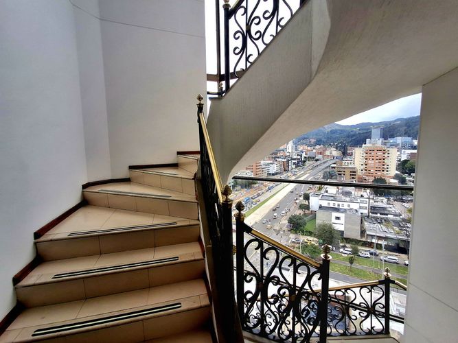 Oficina en Arriendo en Chico norte, Bogotá - Miniatura 17
