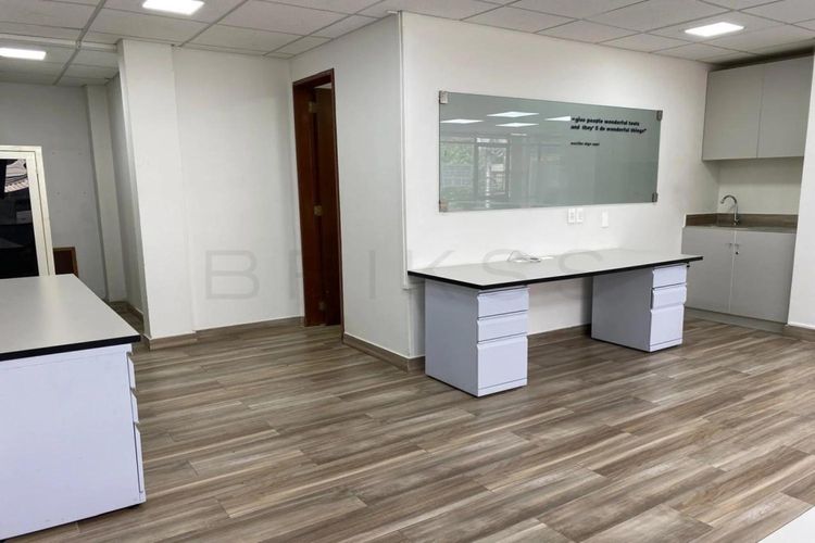 Oficina en Arriendo en Chicó Reservado, Bogotá - Miniatura 6