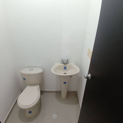 Local en Arriendo en Floridablanca - Miniatura 8