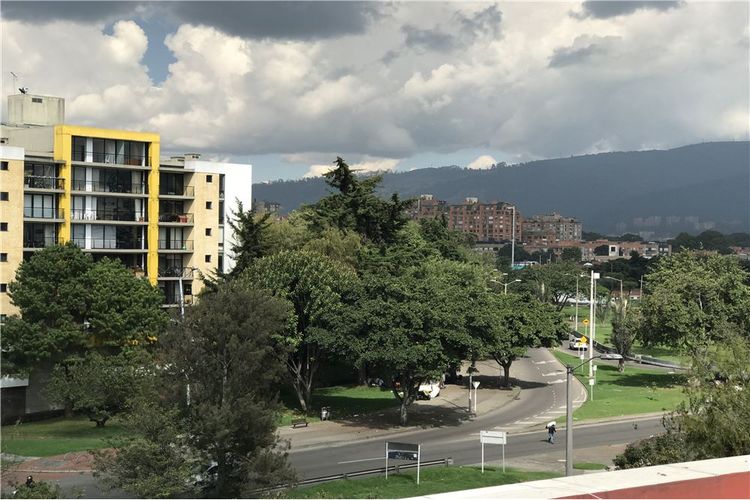 Edificio en  Arriendo en Bogotá - Miniatura 4