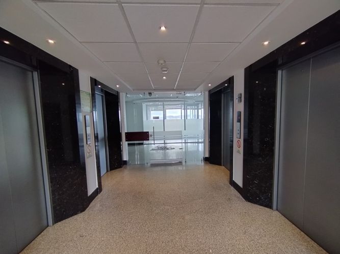 Oficina en Arriendo en Usaquen, Bogotá - Miniatura 5