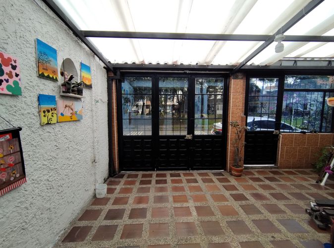 Casa en venta en Kennedy Central, Bogotá - Miniatura 4