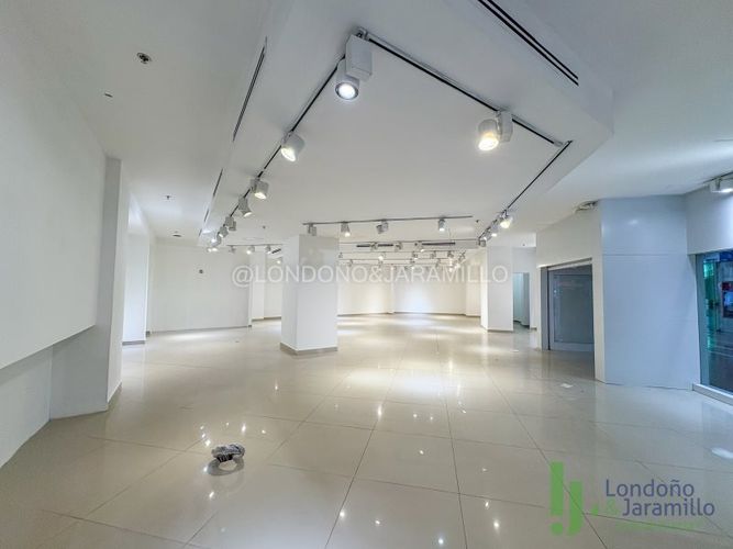Local en Arriendo en Laureles, Medellín - Miniatura 3