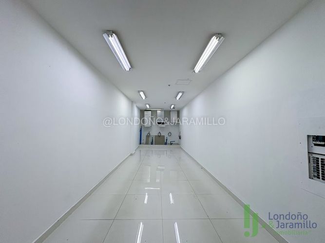 Local en Arriendo en Laureles, Medellín - Miniatura 4
