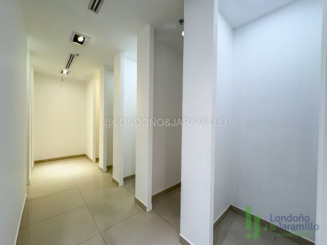 Local en Arriendo en Laureles, Medellín - Miniatura 6