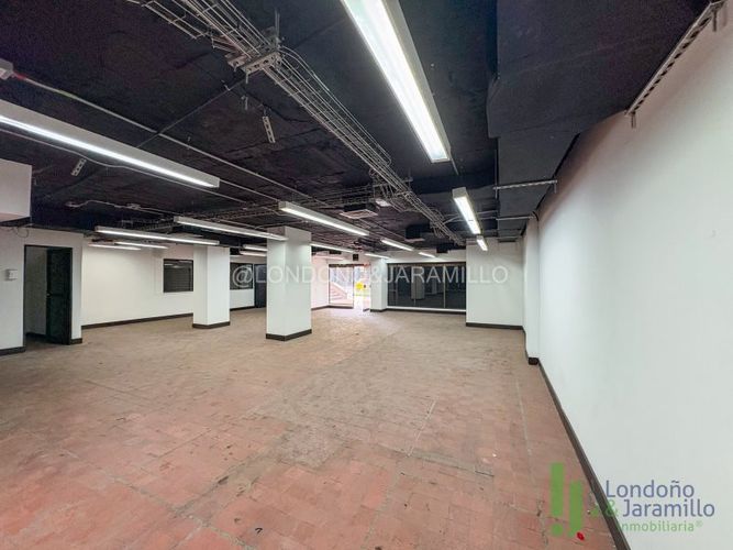Local en Arriendo en Suramericana, Medellín - Miniatura 10