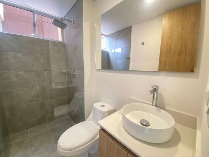 Apartamento en Arriendo en Ditaires, Itaguí - Miniatura 9