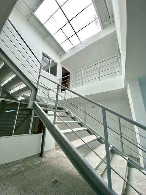 Oficina en Arriendo en Versalles, Cali - Imagen 1