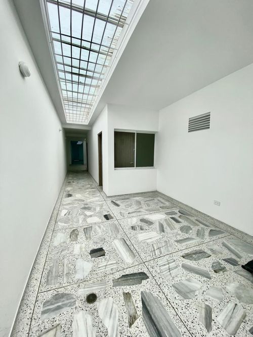 Oficina en Arriendo en Versalles, Cali - Miniatura 2