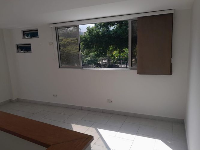 Apartaestudio en  Arriendo en Boston, Medellín - Miniatura 6