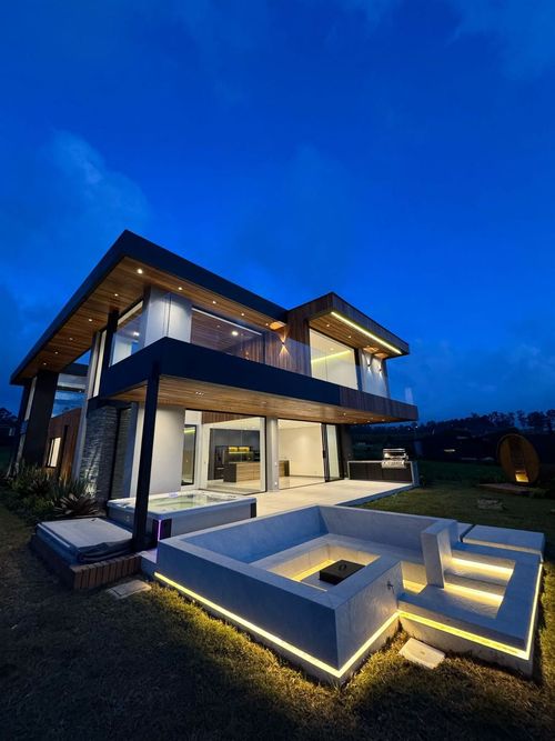 Casa en Arriendo en Medellín - Miniatura 2