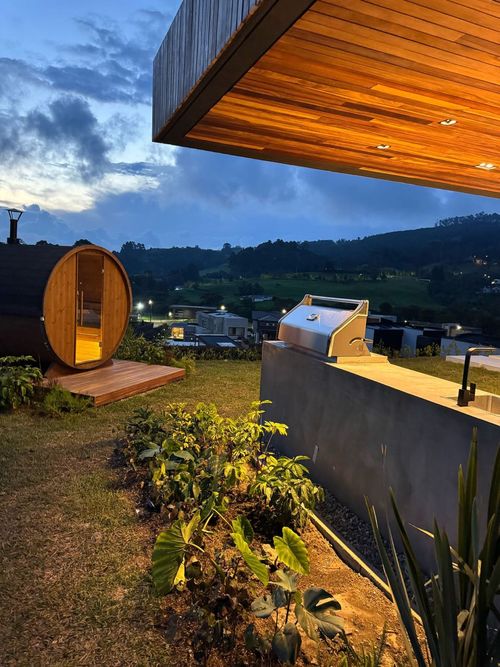 Casa en Arriendo en Medellín - Miniatura 9