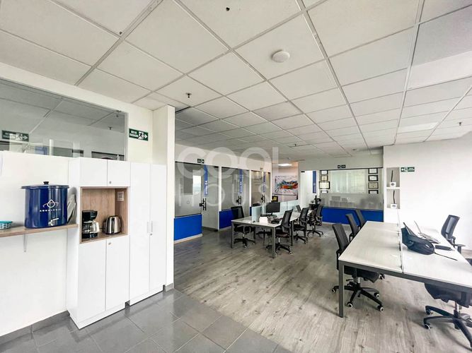 Oficina en  Venta en Usaquen, Bogotá - Miniatura 3
