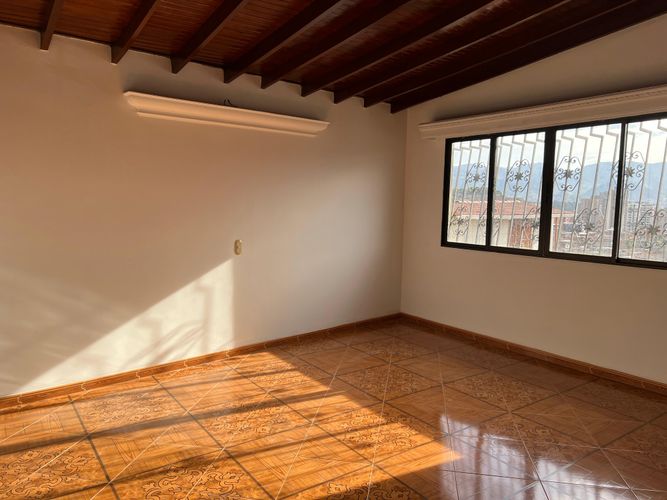 Casa en Arriendo en Medellín - Imagen 1