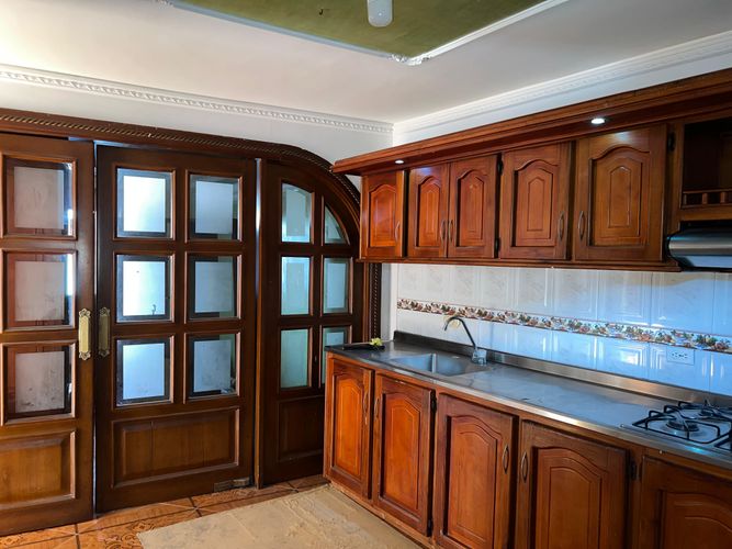Casa en Arriendo en Medellín - Miniatura 2
