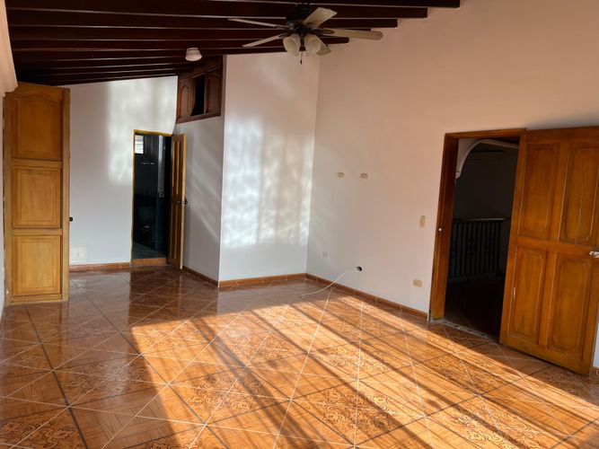 Casa en Arriendo en Medellín - Miniatura 10
