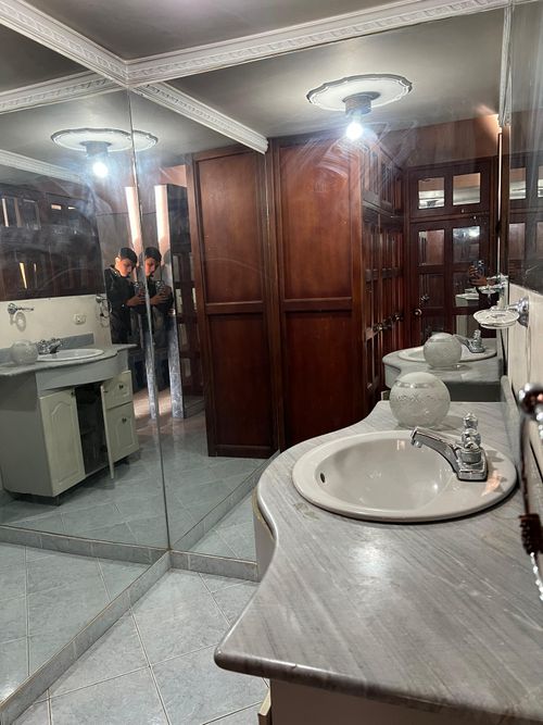 Casa en Arriendo en Medellín - Miniatura 14