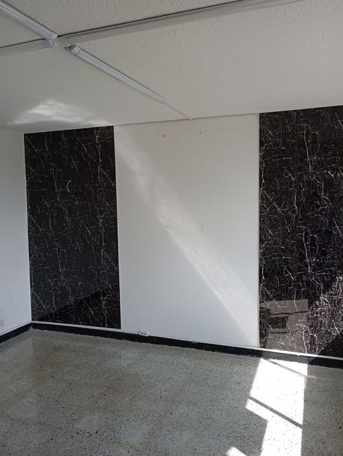 Oficina en Arriendo en Edificio la ceiba, Medellín - Miniatura 2