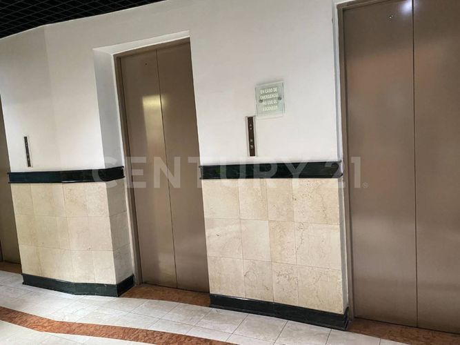 Oficina en venta en Chico norte, Bogotá - Miniatura 3