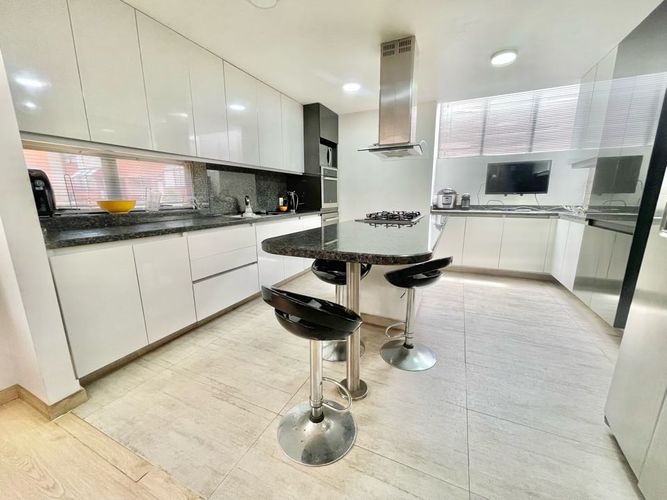 Casa en venta en Usaquen, Bogotá - Miniatura 7