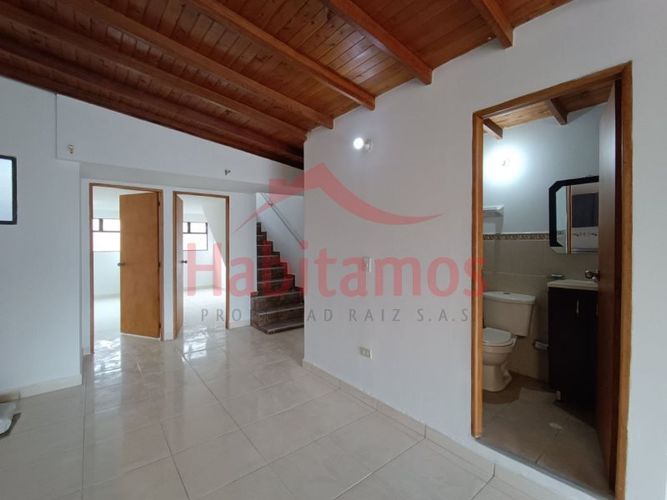 Apartamento en Arriendo en Laureles, Medellín - Miniatura 4