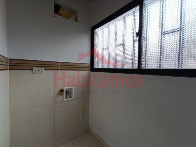 Apartamento en Arriendo en Laureles, Medellín - Miniatura 13