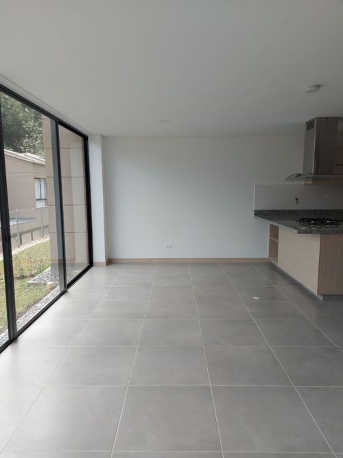 Casa en arriendo en Santa Elena, El Retiro - Imagen 1