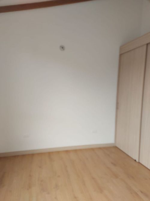 Casa en arriendo en Santa Elena, El Retiro - Miniatura 12