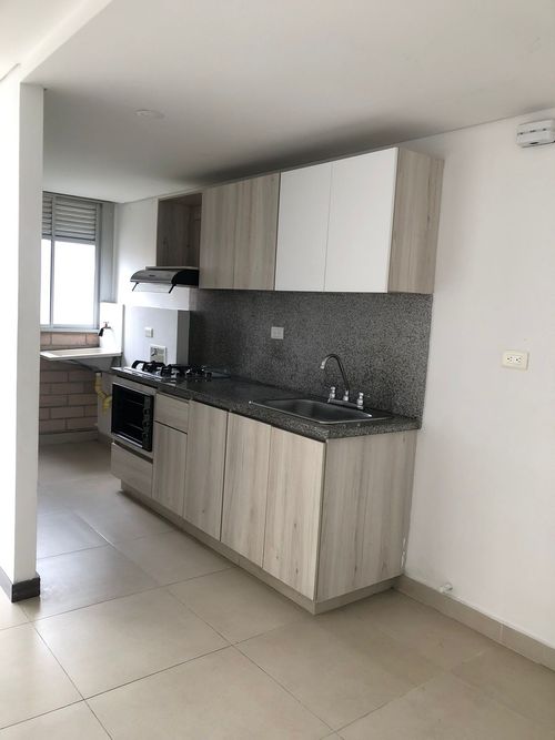 Apartamento en Arriendo en Aves Maria, Sabaneta - Imagen 1
