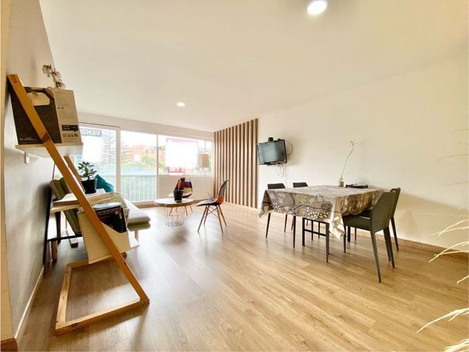 Apartamento en Venta en Usaquen, Bogotá - Miniatura 2