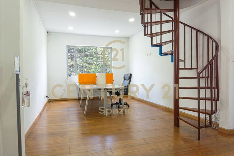 Oficina en Arriendo en Quinta camacho, Bogotá - Miniatura 2