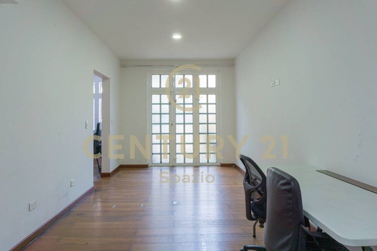 Oficina en Arriendo en Quinta camacho, Bogotá - Miniatura 4