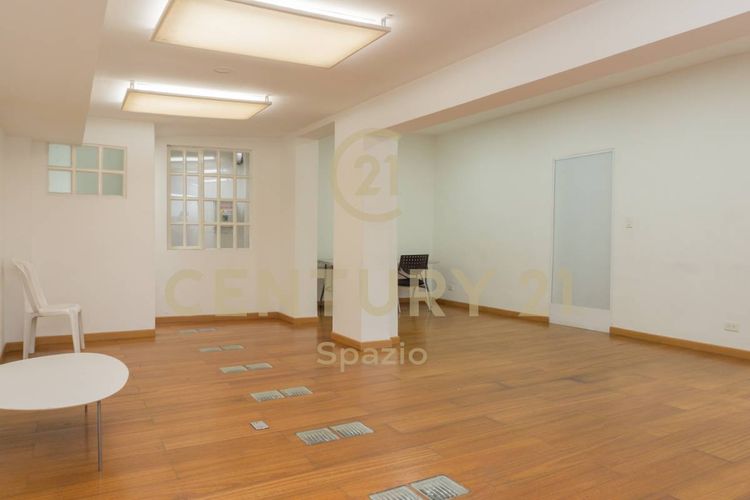Oficina en Arriendo en Quinta camacho, Bogotá - Miniatura 9