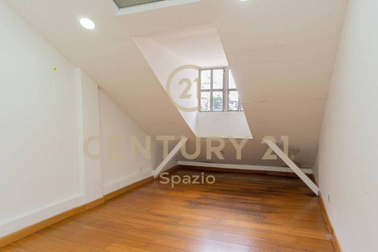 Oficina en Arriendo en Quinta camacho, Bogotá - Miniatura 11