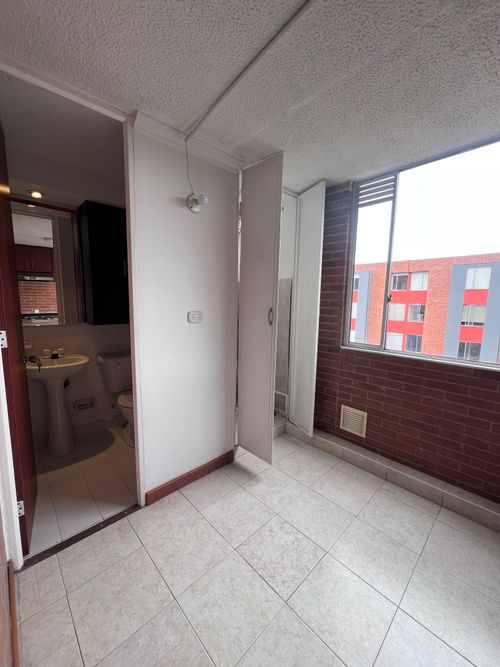 Apartaestudio en Arriendo en Fontibon, Bogotá - Miniatura 4