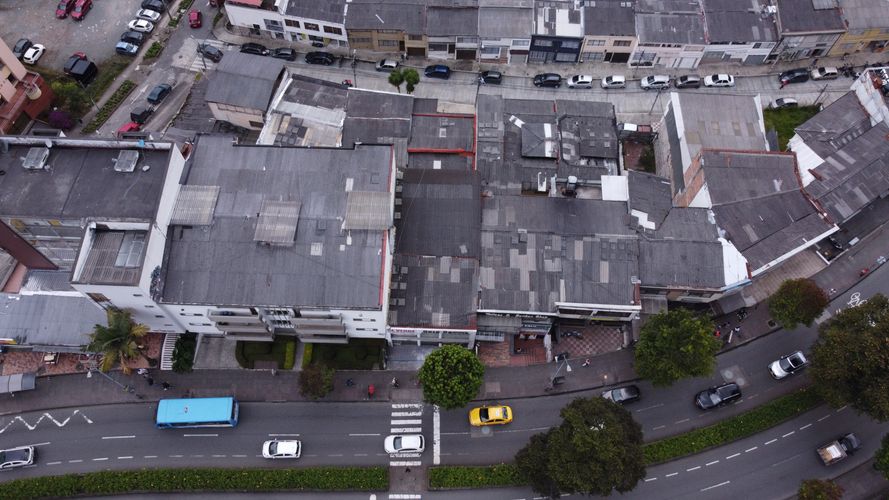 Edificio en  Venta en Avenida Santander, Manizales - Miniatura 2
