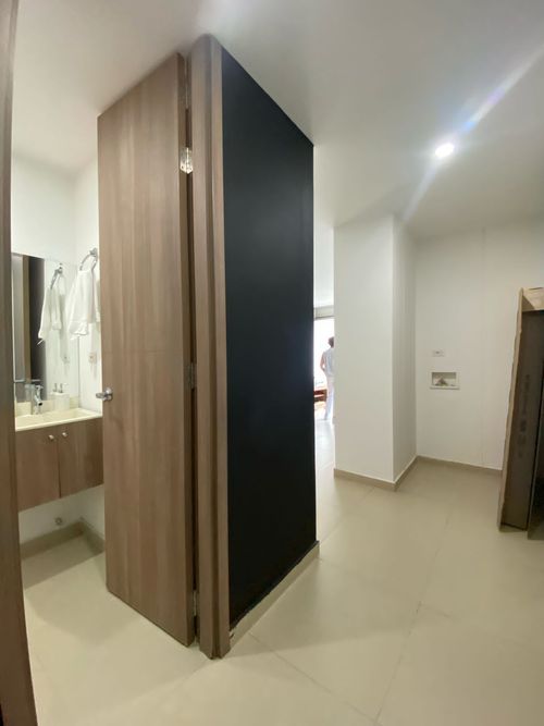 Apartaestudio en Venta en Ciudad jardin, Cali - Miniatura 2