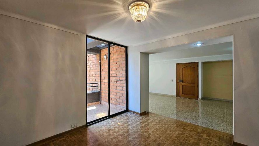 Apartamento en Venta en Laureles, Medellín - Miniatura 5