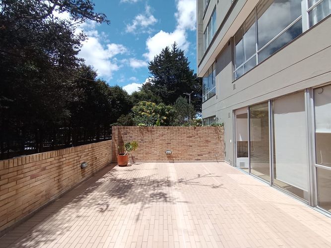 Apartaestudio en Arriendo en Los rosales, Bogotá - Miniatura 2